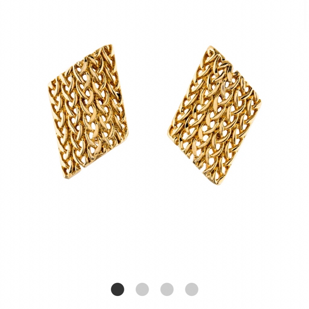 Givenchy mesh clip on earrings - Picture 3 of 9